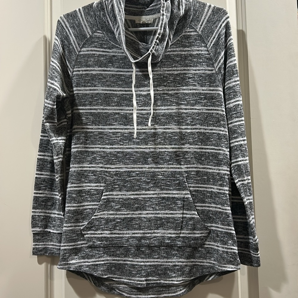 Ultra Flirt pullover stripe Knit Sweater Cowl Neck w/pull,kangaroo pocket size S